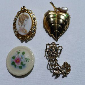 Vintage Set of 4 Avon Signed  Brooches